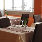 Hotel Cavalieri Del Tau