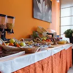 Cavalieri Del Tau Hotel 3*