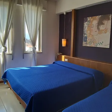 Cavalieri Del Tau Hotel 3*