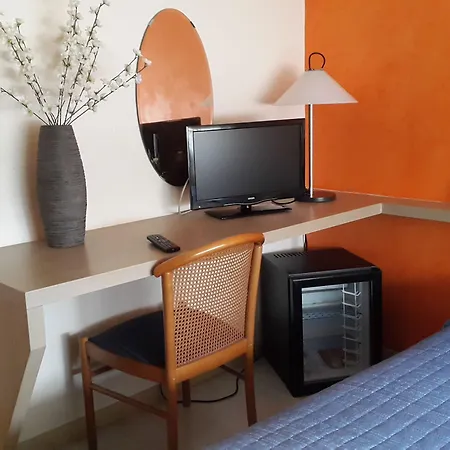 Отель Cavalieri Del Tau 3*