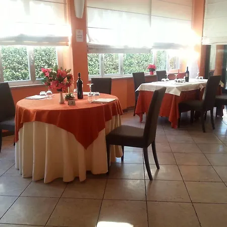 Cavalieri Del Tau Hotel 3*