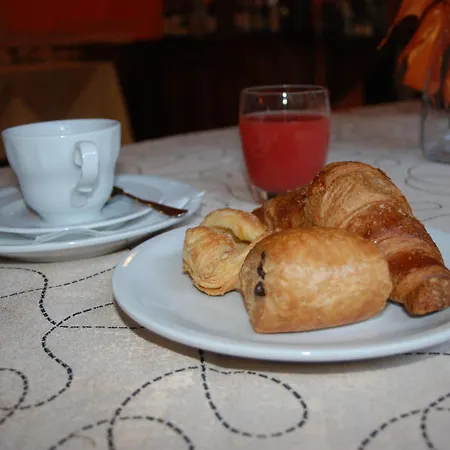 Otel Cavalieri Del Tau 3*